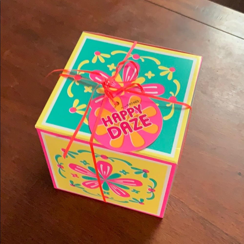 Lush Happy Daze pre wrapped gift